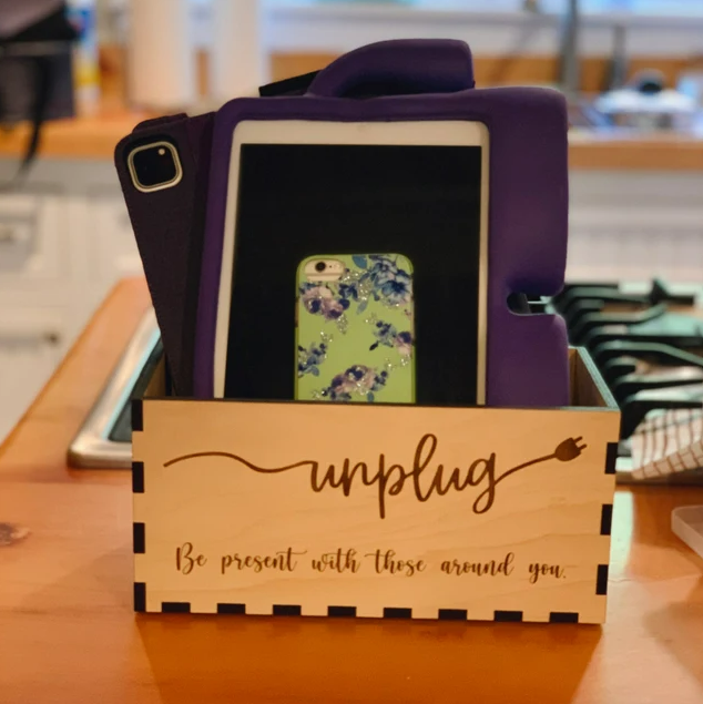 Unplug Box: Your Personalized Escape from Digital Overload